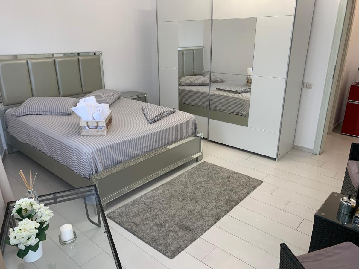 Premier Apartaments By Twin Residence Mamaia Exterior photo